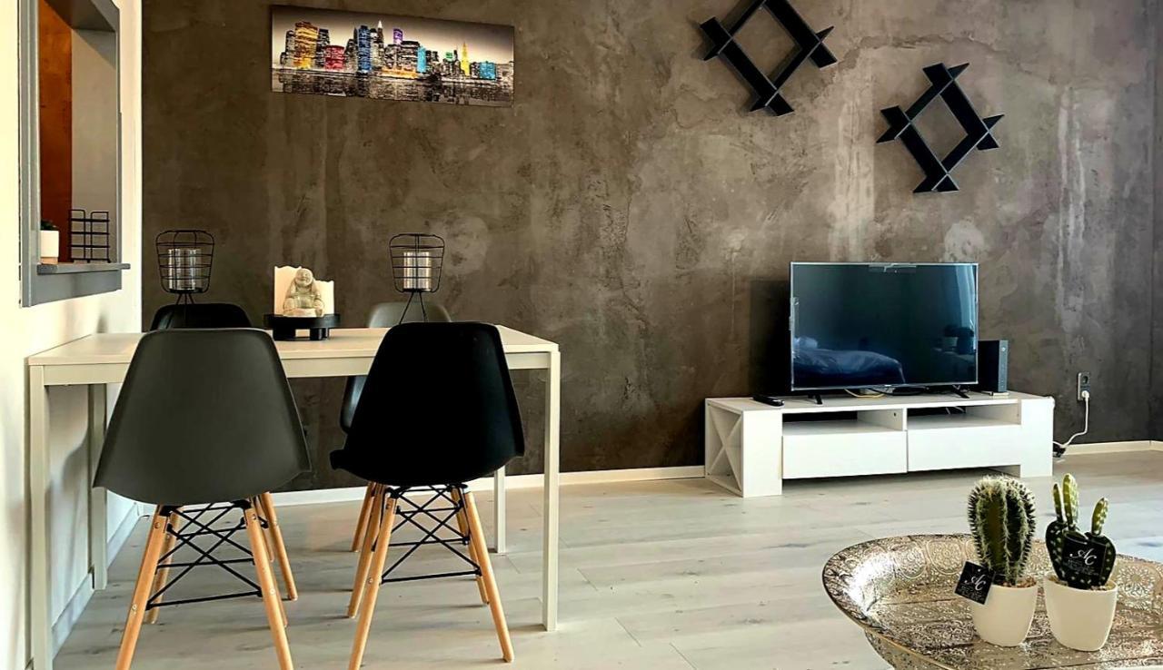 ✪ Beautiful Studio In Center With Amazing View ✪ MHG Buitenkant foto